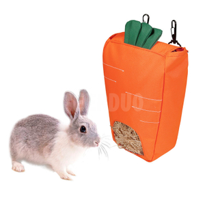 Bolsa de comedero de heno con forma de zanahoria para cobayas y conejos GRDBF-1